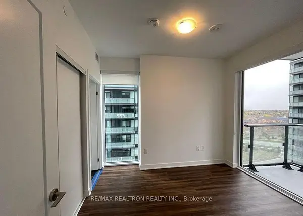 Richmond Hill, ON L4B 0H5,95 Oneida CRES #804