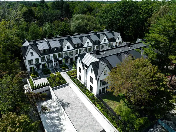 Mississauga, ON L5G 0C8,1136 Mona RD #4