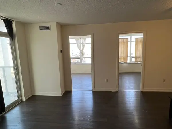 Toronto W02, ON M6H 4K5,812 Lansdowne AVE #521