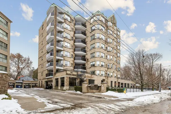 281 Bristol ST #401, Guelph, ON N1H 8J3