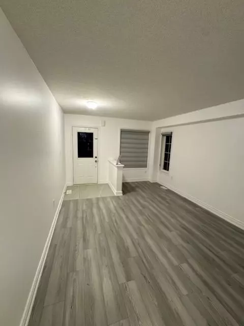 Hamilton, ON L0R 1C0,56 CLEGHORN DR