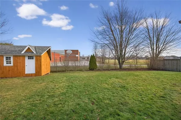 Haldimand, ON N0A 1H0,33 Oak CRES