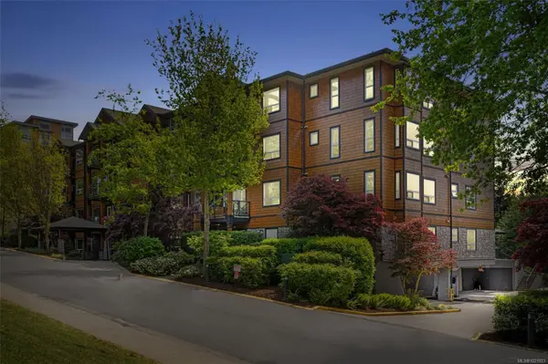 201 Nursery Hill Dr #210, View Royal, BC V9B 0H7