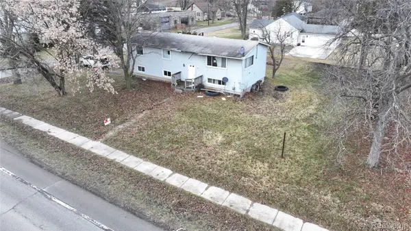 3198 Bay ST, Unionville, MI 48767