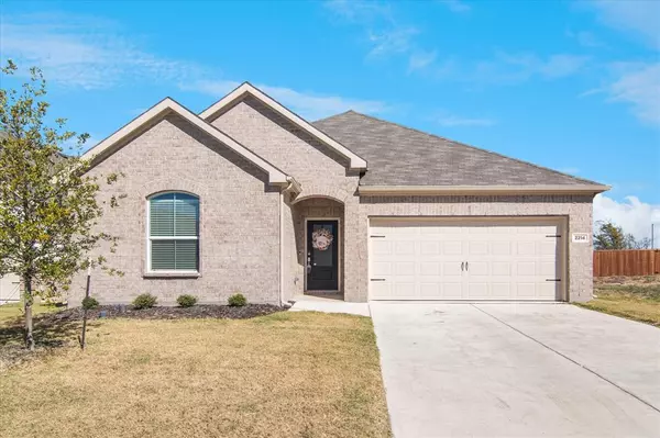 2214 Walden Pond, Forney, TX 75126