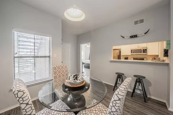 Fort Worth, TX 76107,3212 Donnelly Circle #501