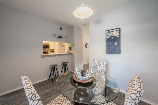 Fort Worth, TX 76107,3212 Donnelly Circle #501