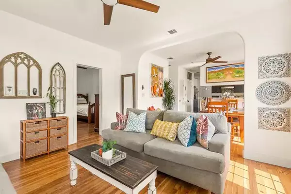 Dallas, TX 75223,5110 Lindsley Avenue