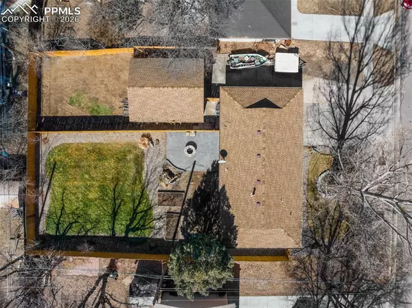 Colorado Springs, CO 80910,226 Bassett DR