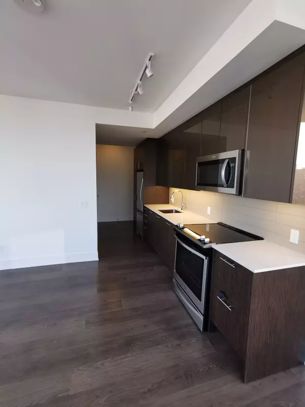 Toronto C08, ON M4Y 0C9,403 Church ST #2405