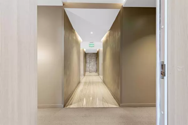 Miami, FL 33131,1000 Brickell Plz #1810