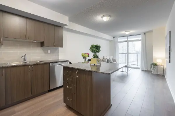 Toronto W02, ON M6H 4K6,816 Lansdowne AVE #310