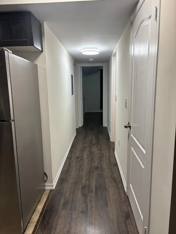 Toronto W09, ON M9R 0A9,138 Widdicombe Hill BLVD N #719