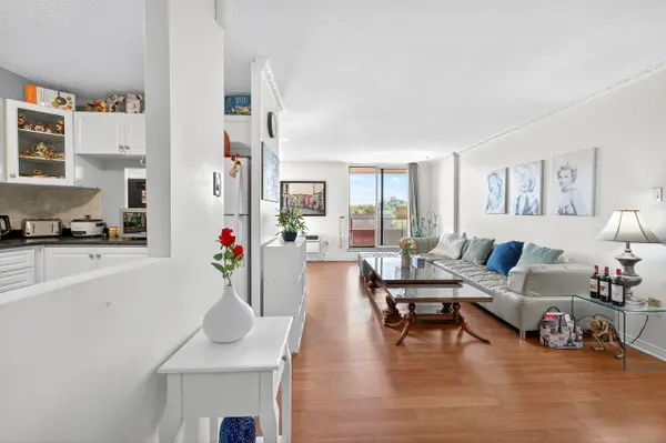 Toronto W04, ON M9N 3S7,1881 Jane ST #401