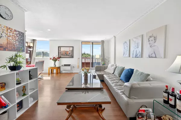 Toronto W04, ON M9N 3S7,1881 Jane ST #401