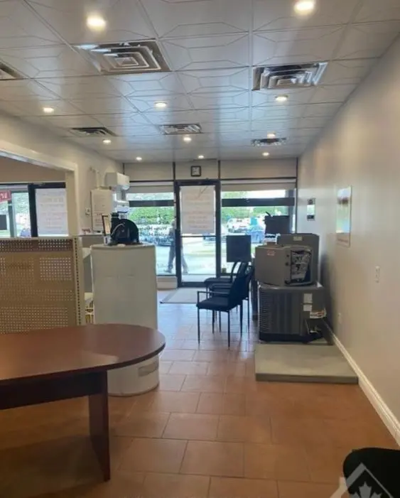 Orleans - Cumberland And Area, ON K1E 3E6,375 DES EPINETTES AVE