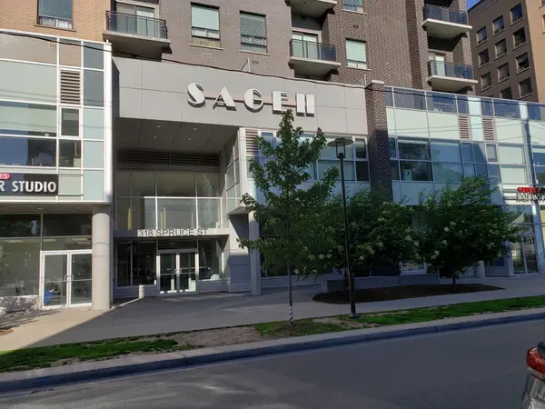 Waterloo, ON N2L 0E9,318 Spruce ST #1006