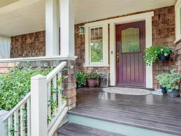 Central Saanich, BC V8M 1V8,1974 Hovey Rd