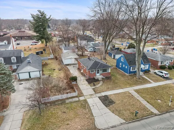 Dearborn Heights, MI 48127,25037 Joy RD