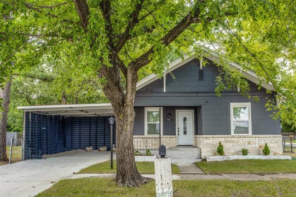 902 Clark Street, Greenville, TX 75401