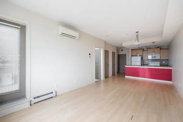 Fort Mcmurray, AB T9K0P1,204 Sparrow Hawk DR #1301