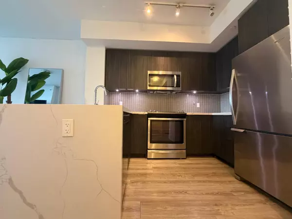 Toronto W06, ON M8V 0C7,20 Shorebreeze DR #2605