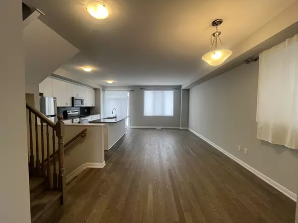 Barrhaven, ON K2J 6Y1,555 Aglish Mews