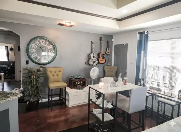 Fort Worth, TX 76105,2900 Fitzhugh Avenue