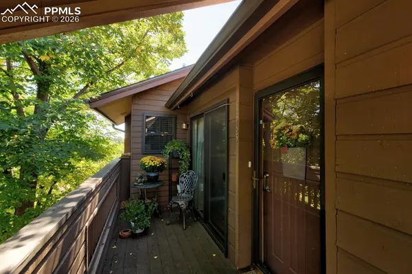 Colorado Springs, CO 80906,1065 Moorings DR