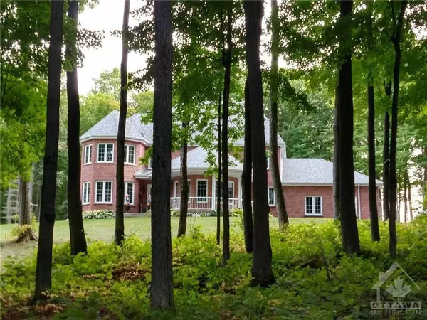 South Glengarry, ON K0C 2J0,4926 JOHNSON RD