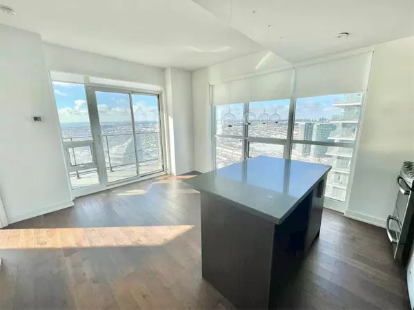 Toronto W06, ON M8V 0C2,2212 Lake Shore BLVD W #4206