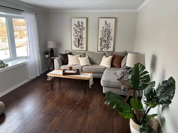 Cramahe, ON K0K 1S0,5 Streamside DR