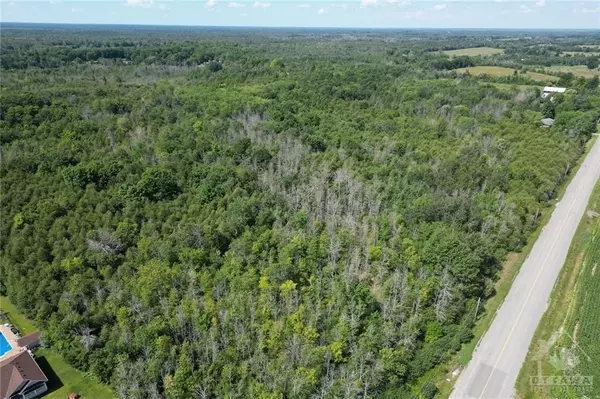 Manotick - Kars - Rideau Twp And Area, ON K0A 2T0,LOT 3 MALAKOFF RD