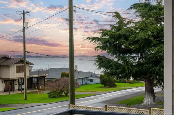 Colwood, BC V9C 3T4,83 Milburn Dr