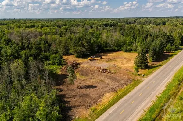 North Grenville, ON K0G 1T0,1001 COUNTY ROAD 20 RD