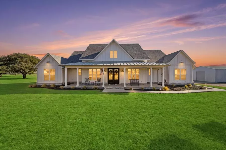 245 La Cresta Lane, Mineral Wells, TX 76067