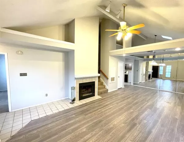 Carrollton, TX 75007,2919 Sunset Point Lane