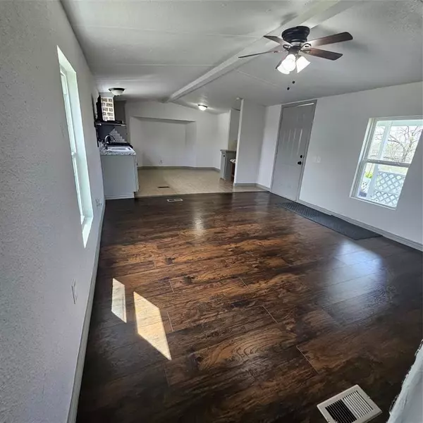 Millsap, TX 76066,130 Trails End Circle