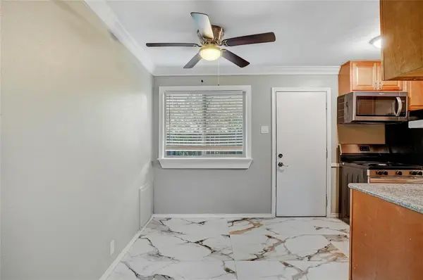 Dallas, TX 75219,3310 Douglas Avenue #B