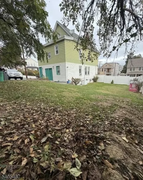 Haledon Boro, NJ 07508,437 Morrissee Ave