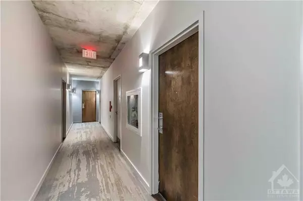 Lower Town - Sandy Hill, ON K1N 1J7,383 CUMBERLAND ST #505