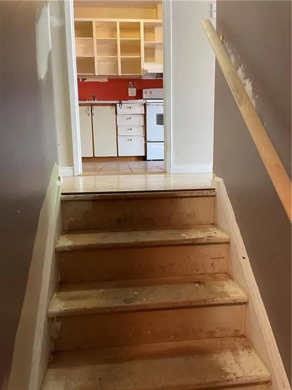 Hunt Club - Windsor Park Village And Area, ON K1V 9N5,3445 UPLANDS DR #117