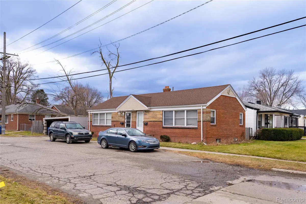 Warren, MI 48091,23531 Peters AVE