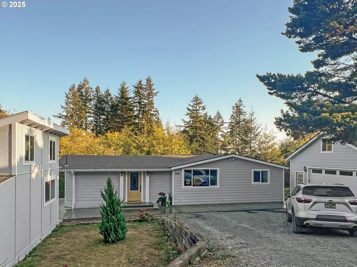 Brookings, OR 97415,97040 Henderson