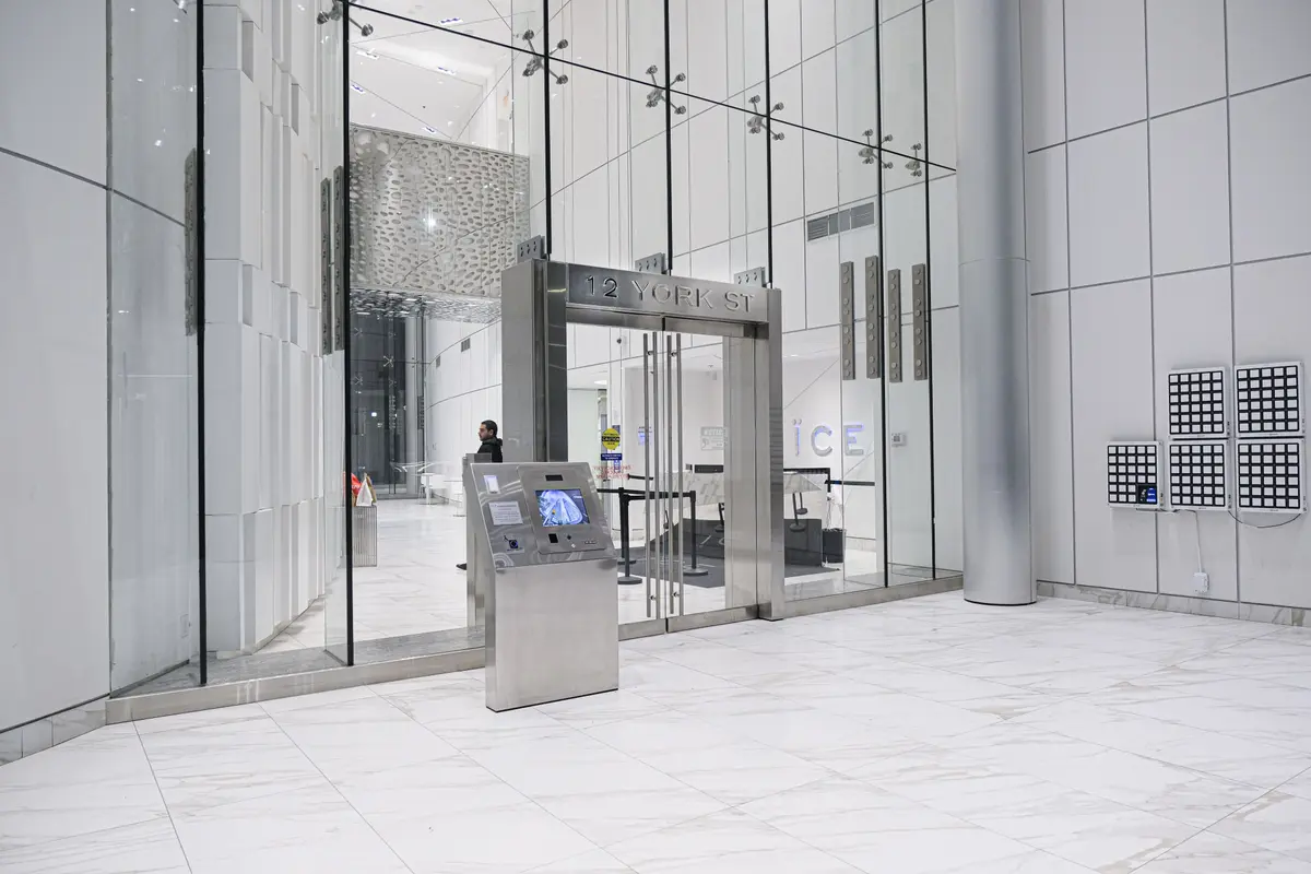 12 York ST #4908, Toronto C01, ON M5J 0A9