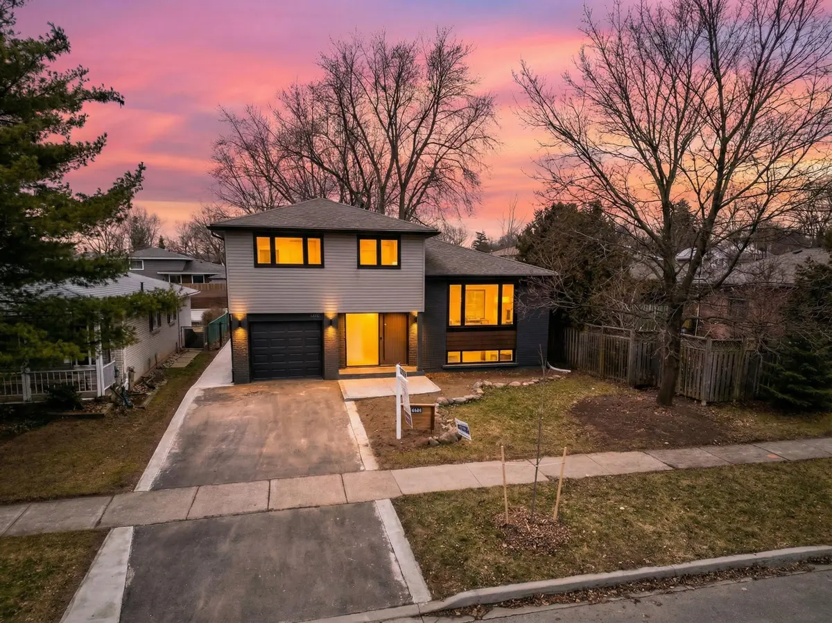 Burlington, ON L7L 3X9,5375 Riverside DR