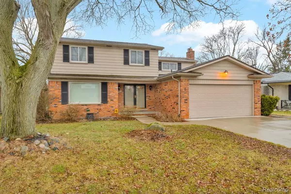 Southfield, MI 48076,17471 Evans ST