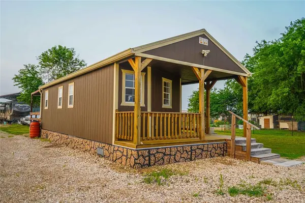 Waco, TX 76708,386 N Rock Creek Road