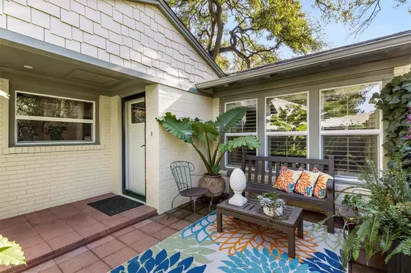 Dallas, TX 75208,1432 Sylvan Avenue