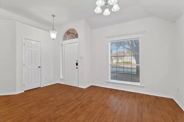 Richardson, TX 75082,3807 Farmington Drive